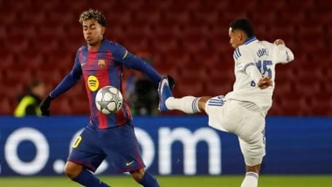 برشلونة يتطلع للثأر من إشبيلية فى الدوري الإسباني اليوم